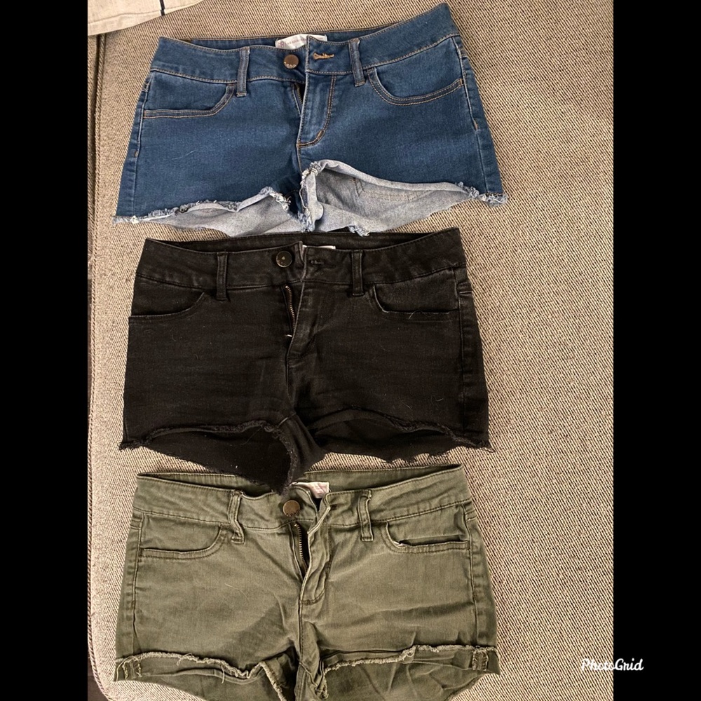 3 pairs of shorts